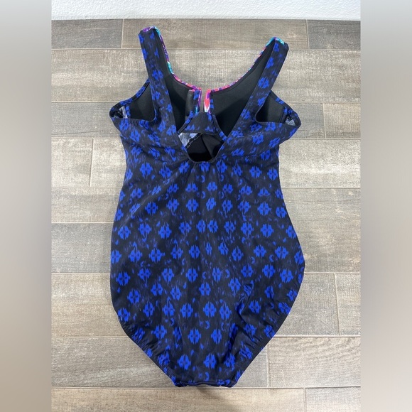 NWOT MiracleSuit Bella Alba One piece - Picture 4 of 11